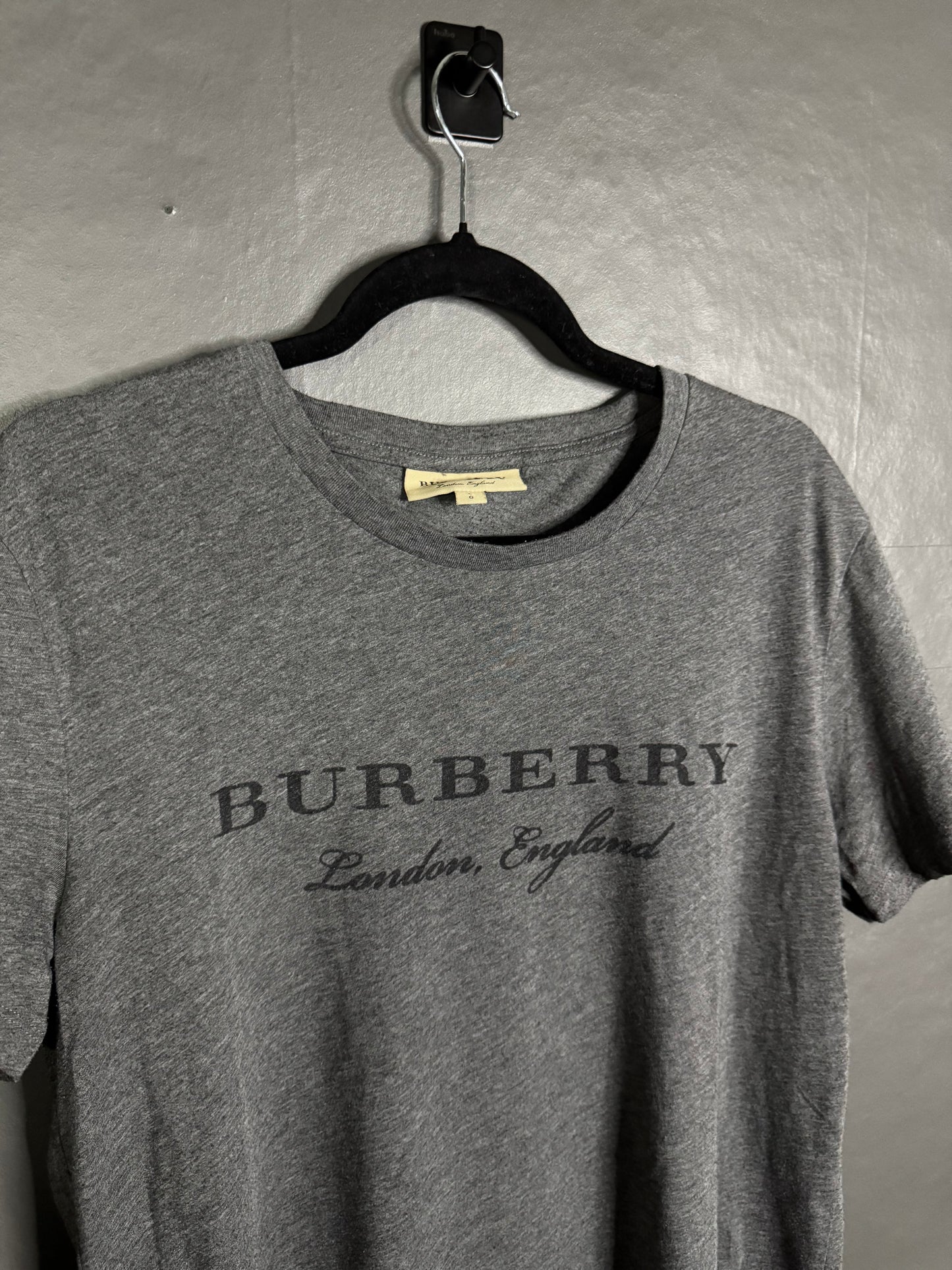 Burberry T-Shirt
