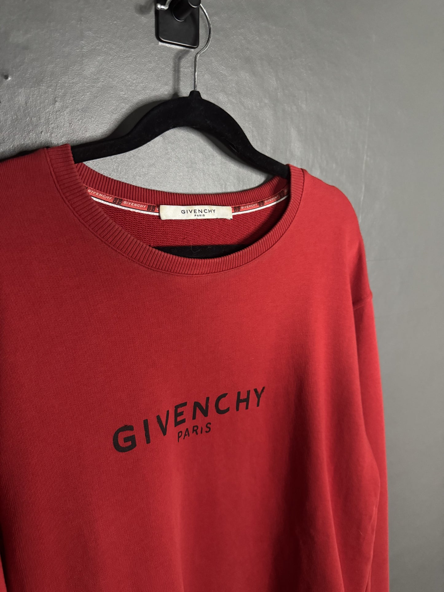 Givenchy SWEATERSHIRT